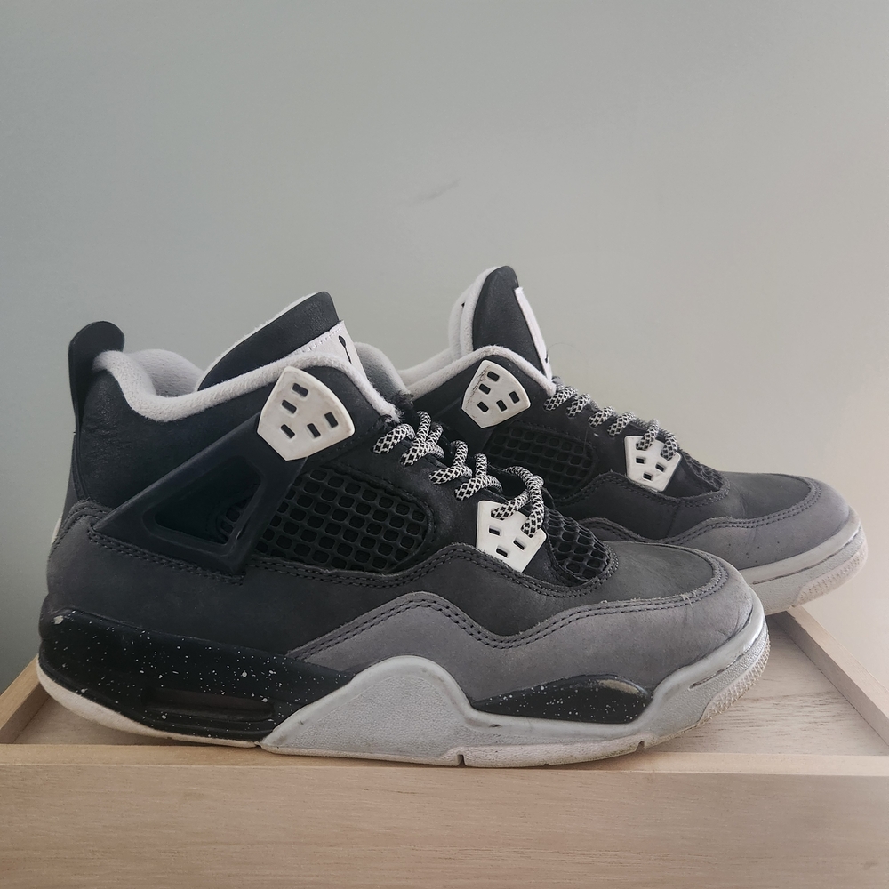 Air Jordan 4 Retro (GS) 5.5